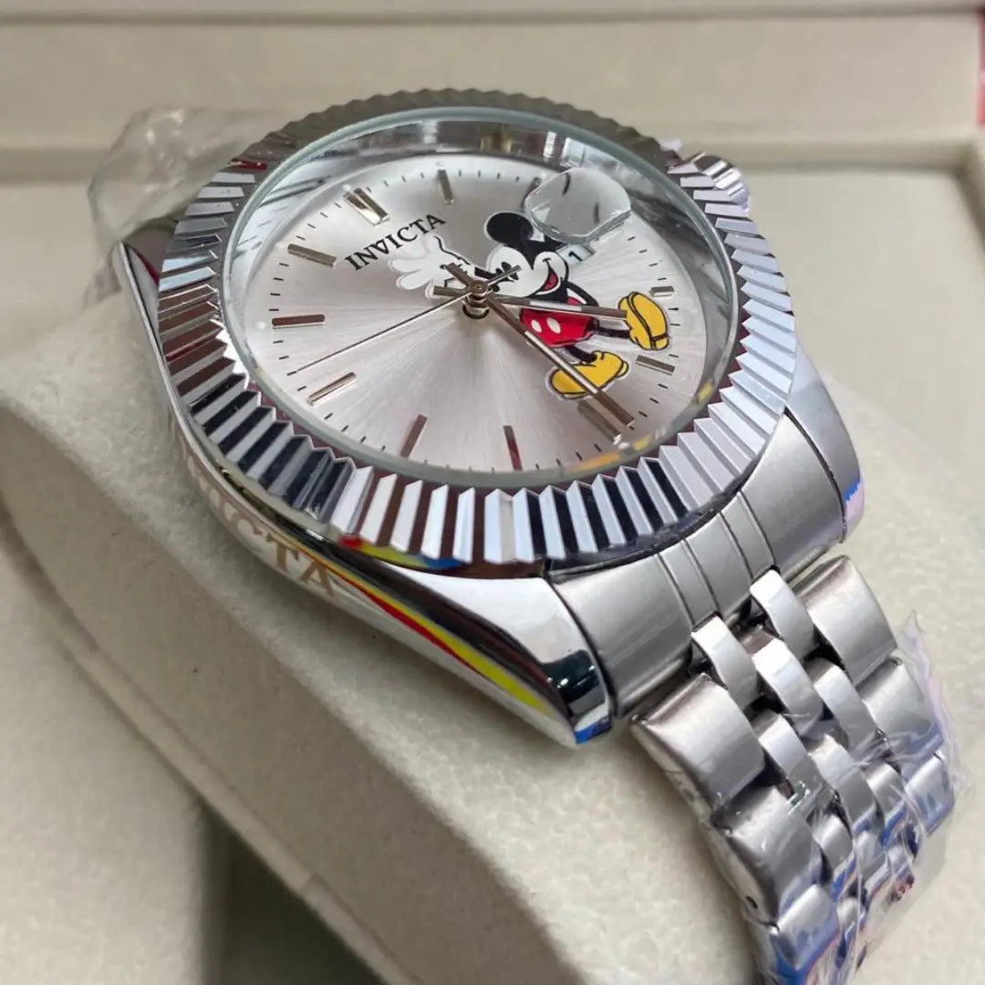 Reloj Estilo Minnie Diseño Premium